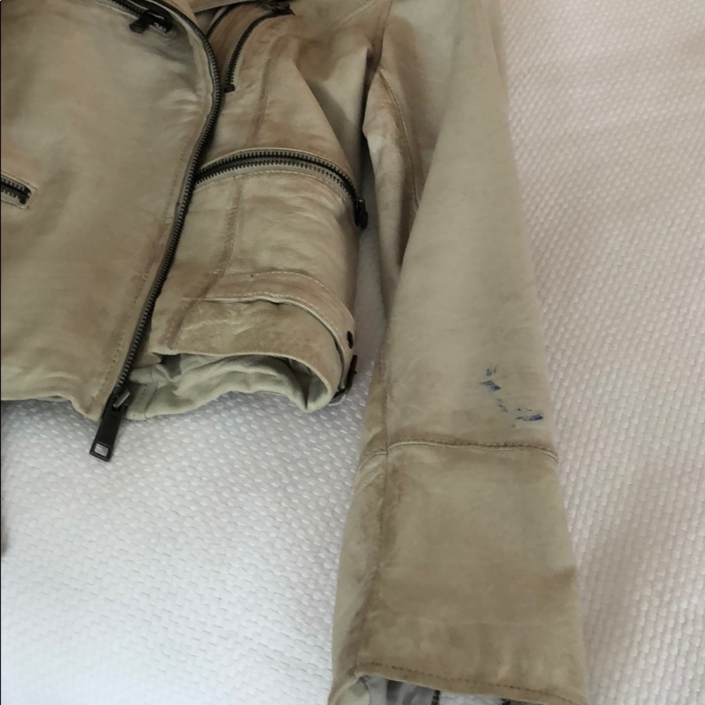 Leather jacket - Picture 5 of 5
